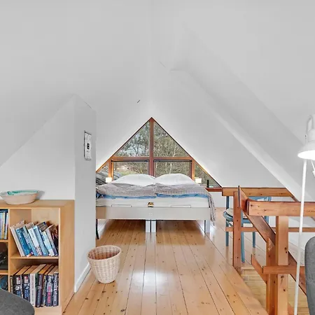 Holiday home 3 Bedroom In Humble