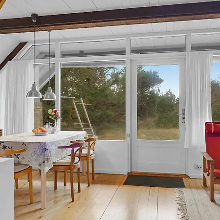 Holiday home 3 Bedroom In Humble