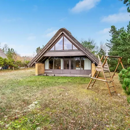 Holiday home 3 Bedroom In Humble