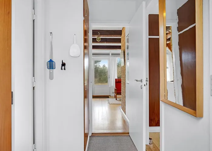 3 Bedroom Gorgeous In Дом отдыха *